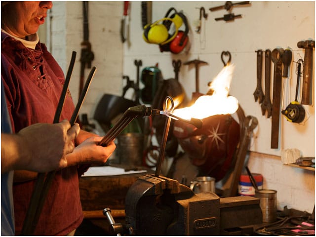 Heating metal for bending with gas blow torch Heating Metal For Bending With Gas Blow Torch