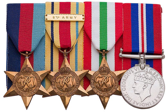 WW II 1939–1945 Star, WW II Africa Star, WW II Italy Star, XX Medals