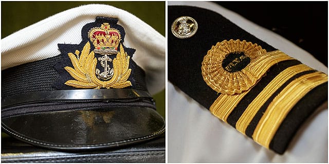 TS Active commanding officers cap and shoulder board