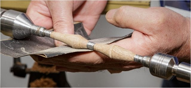 Sanding a pen holder