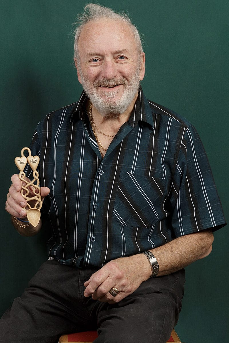 portrait of Alwyn Brace a member of the solent guild of woodcarvers and sculptors 