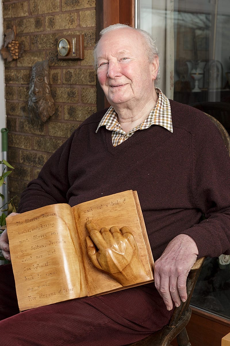 portrait of Alan Crockford a member of the solent guild of woodcarvers and sculptors 