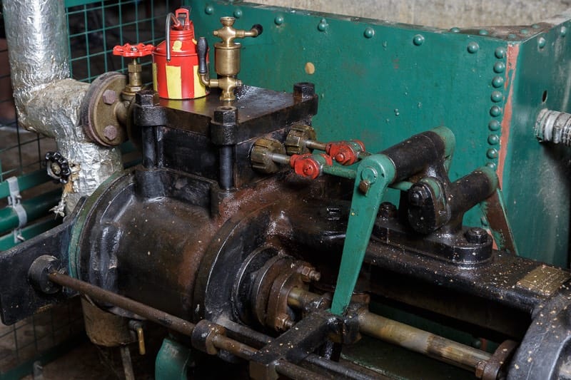 worthington steam pump at the Out of commision diggers at bursledon brickworks museum