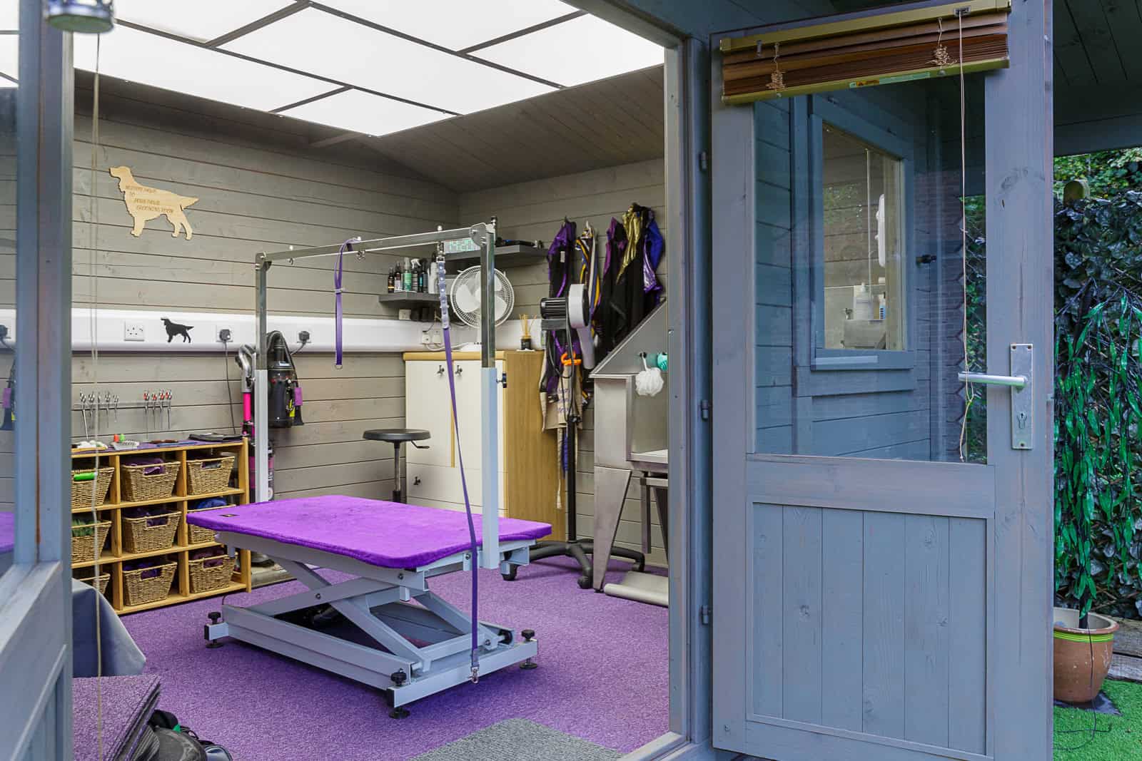 SPL-Grooming Room 01 Locksheath dog grooming room
