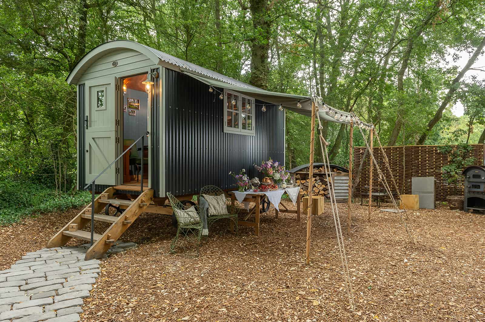 blackdown shepherds hut